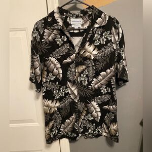 Saddlebred Floral/Caribbean Button Up Short Sleeve Casual Shirt Size Large